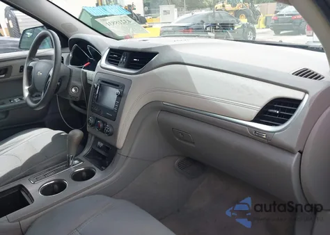 2014 Chevrolet Traverse Ls z USA, uszkodzony, nr VIN 1GNKRFED6EJ247464